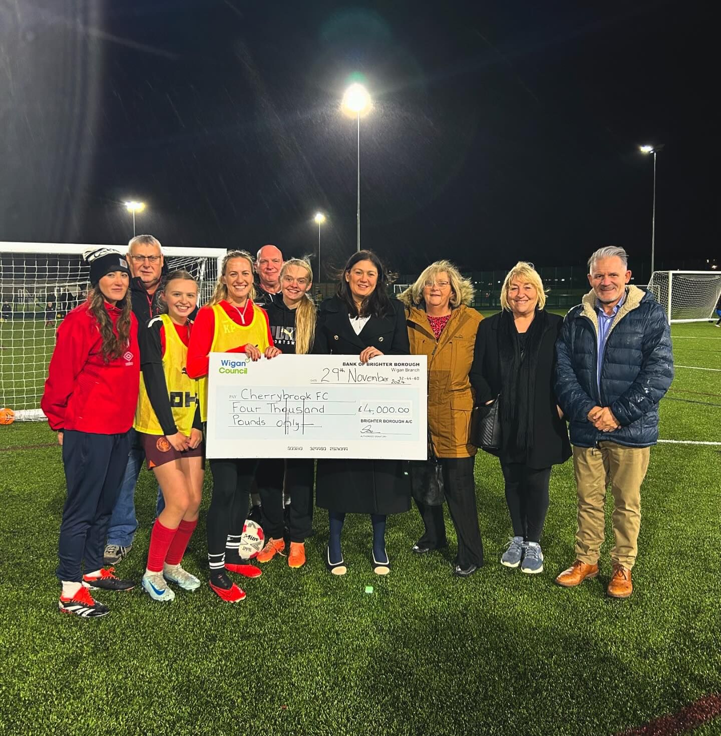 Lisa Nandy at Cherrybrook FC Laithwaite Park