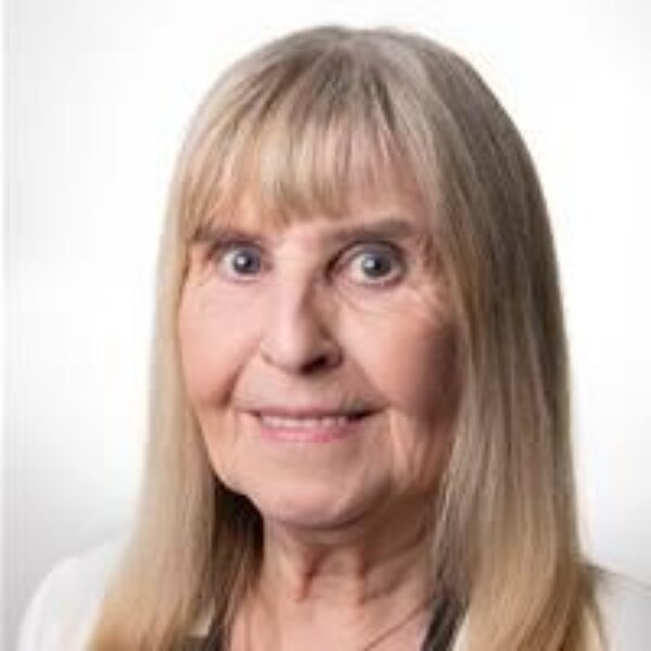 Portrait of Cllr Phyllis Cullen